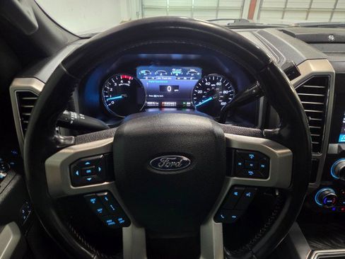 Used 2019 Ford F250 Platinum w/ Platinum Ultimate Package image 42