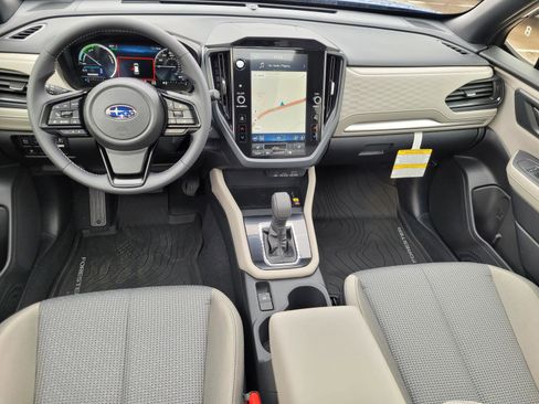 New 2025 Subaru Forester Premium image 5