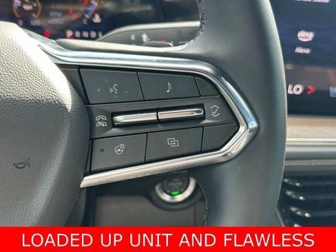 Used 2025 Chevrolet Tahoe High Country image 24