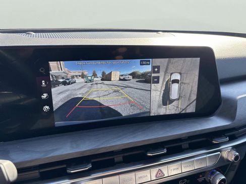 Used 2025 Kia Telluride SX Prestige X-Line image 32