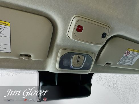 Used 2025 RAM ProMaster 2500 w/ Convenience Group image 30