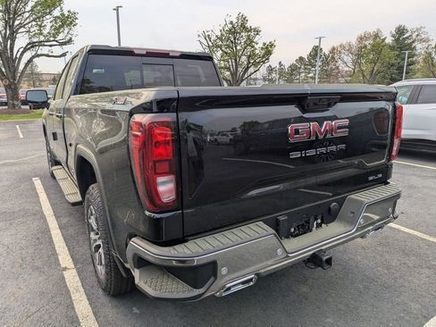 New 2026 GMC Sierra 1500 SLE w/ X31 Off-Road Package AWD/4WD image 6