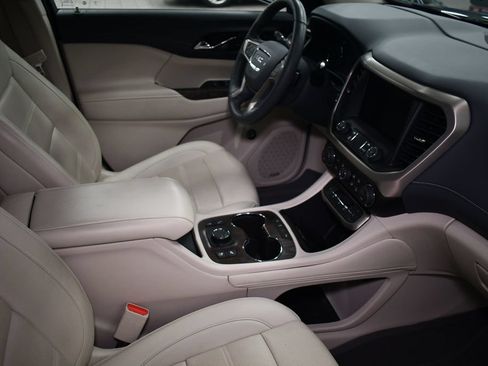 Used 2023 GMC Acadia Denali w/ Denali Ultimate Package AWD/4WD image 30