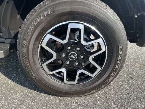 Used 2022 Ford Bronco Outer Banks image 26