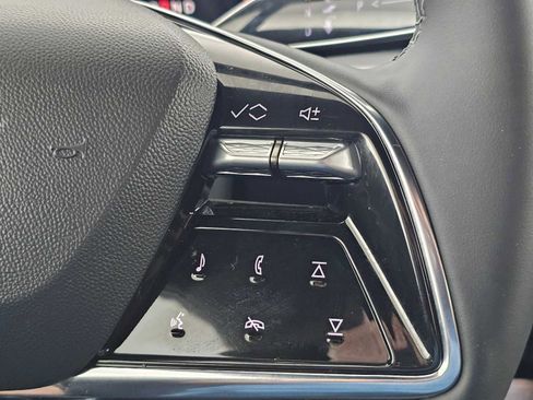 New 2026 Cadillac Lyriq Luxury image 29