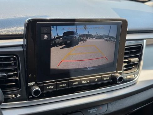 Used 2023 Kia Rio LX FWD image 19