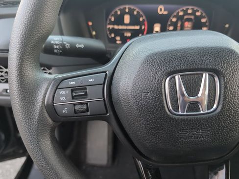 Used 2025 Honda Accord LX image 19