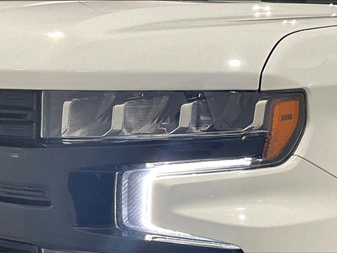 Used 2021 Chevrolet Silverado 1500 LT Trail Boss w/ Bed Protection Package image 34