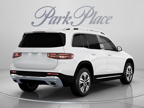Used 2026 Mercedes-Benz GLB 250 image 20