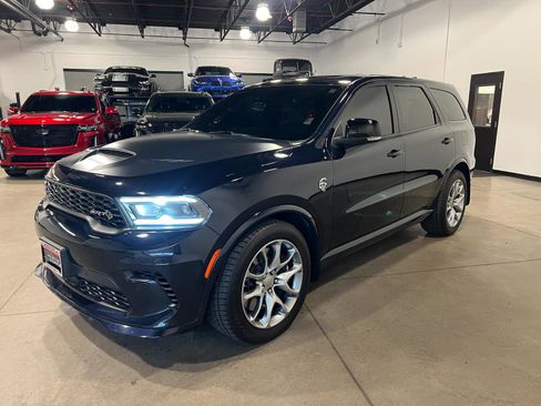 Used 2025 Dodge Durango SRT Hellcat AWD/4WD image 7