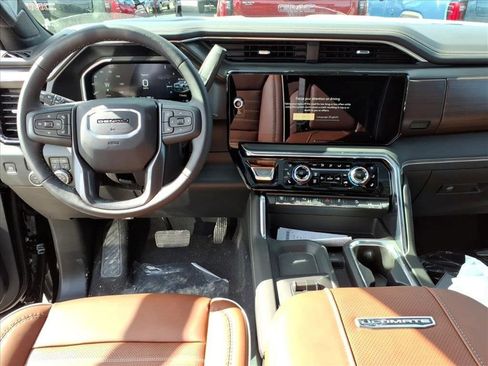 New 2026 GMC Sierra 2500 Denali Ultimate w/ Max Trailering Package image 15