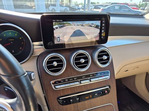 Used 2022 Mercedes-Benz GLC 300 4MATIC image 20