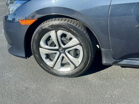 Used 2018 Honda Civic LX image 7