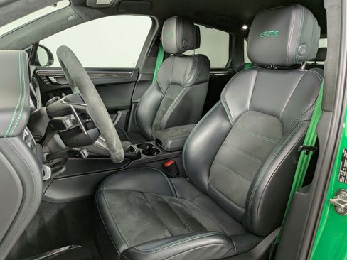 Certified 2023 Porsche Macan GTS AWD/4WD image 4