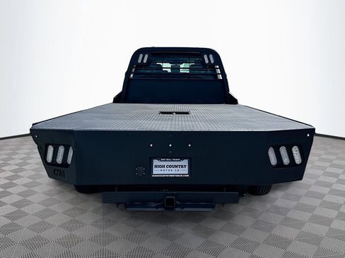 Used 2023 Ford F550 4x4 Crew Cab Super Duty image 6