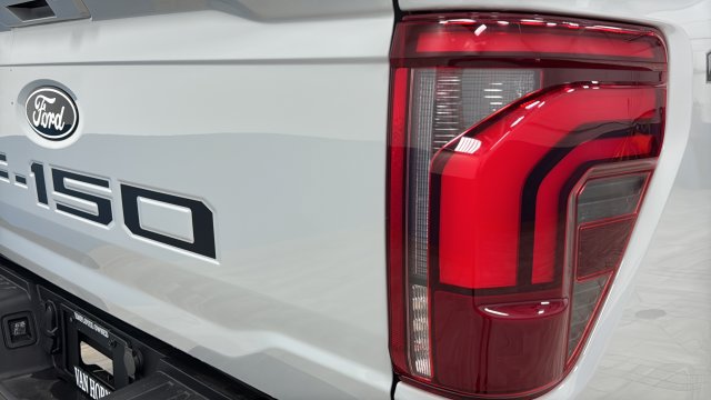 Used 2024 Ford F150 Lariat AWD/4WD image 42