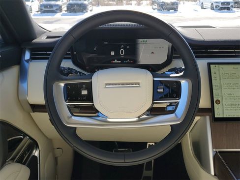 New 2026 Land Rover Range Rover Long Wheelbase SE image 26