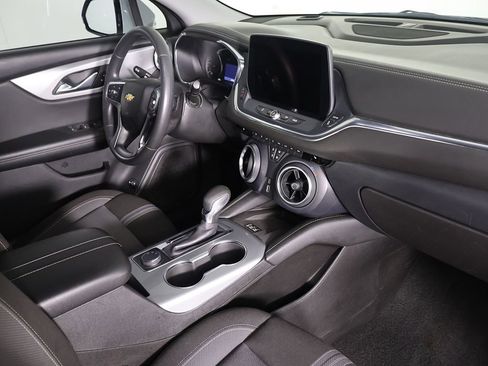 Used 2024 Chevrolet Blazer LT w/ Convenience Package FWD image 26