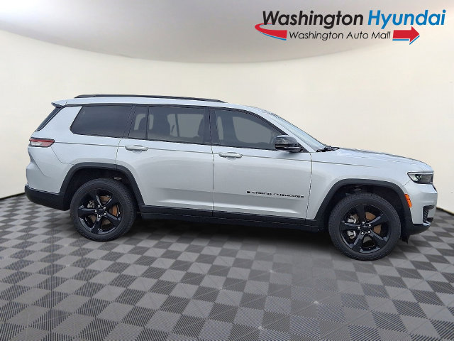 Used 2022 Jeep Grand Cherokee L Laredo AWD/4WD image 7