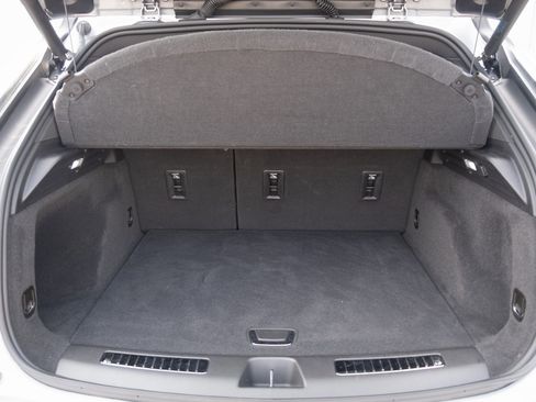 Used 2023 Cadillac XT4 Sport image 25