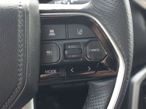 Used 2024 Toyota Tundra Platinum image 11