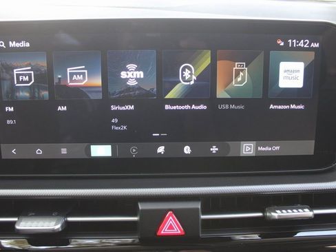 New 2026 Kia Sportage LX image 20