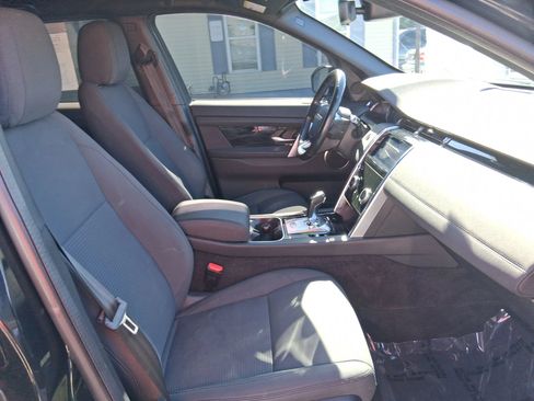 Used 2020 Land Rover Discovery Sport AWD/4WD image 24