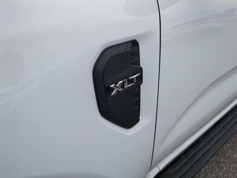 Used 2024 Ford Ranger XLT w/ FX4 Off-Road Package AWD/4WD image 11