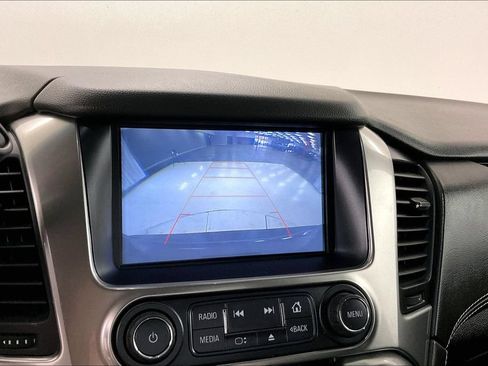 Used 2019 Chevrolet Tahoe LS AWD/4WD image 13