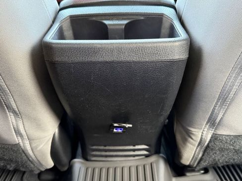 Used 2022 Toyota Tacoma SR5 w/ Technology Package RWD image 14