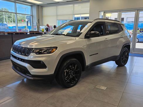 New 2026 Jeep Compass Latitude w/ Quick Order Package 29K image 3