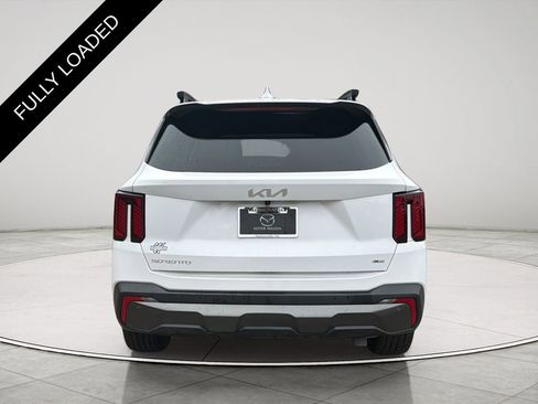 Used 2024 Kia Sorento SX image 18
