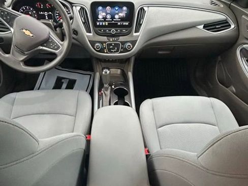 Used 2020 Chevrolet Malibu LS image 10