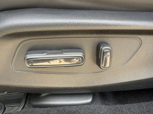 Used 2025 Acura ADX FWD image 26