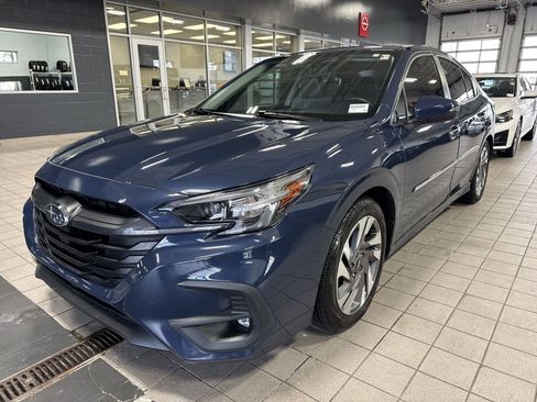 Used 2025 Subaru Legacy Limited image 8