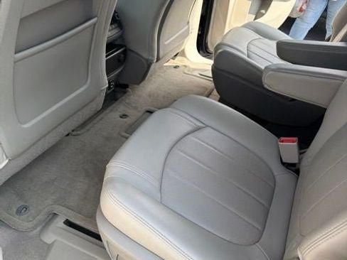 Used 2017 Buick Enclave Leather AWD/4WD image 19