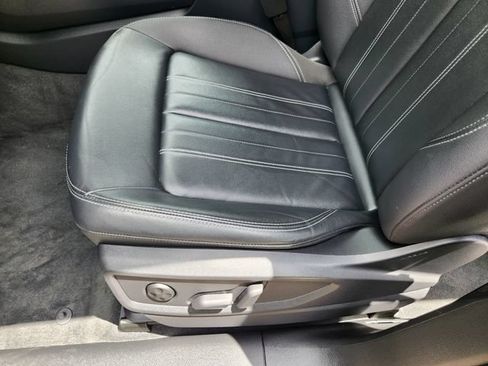 Used 2023 Audi Q5 2.0T Premium w/ Convenience Package AWD/4WD image 22