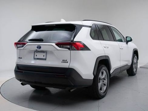 Used 2024 Toyota RAV4 XLE image 5
