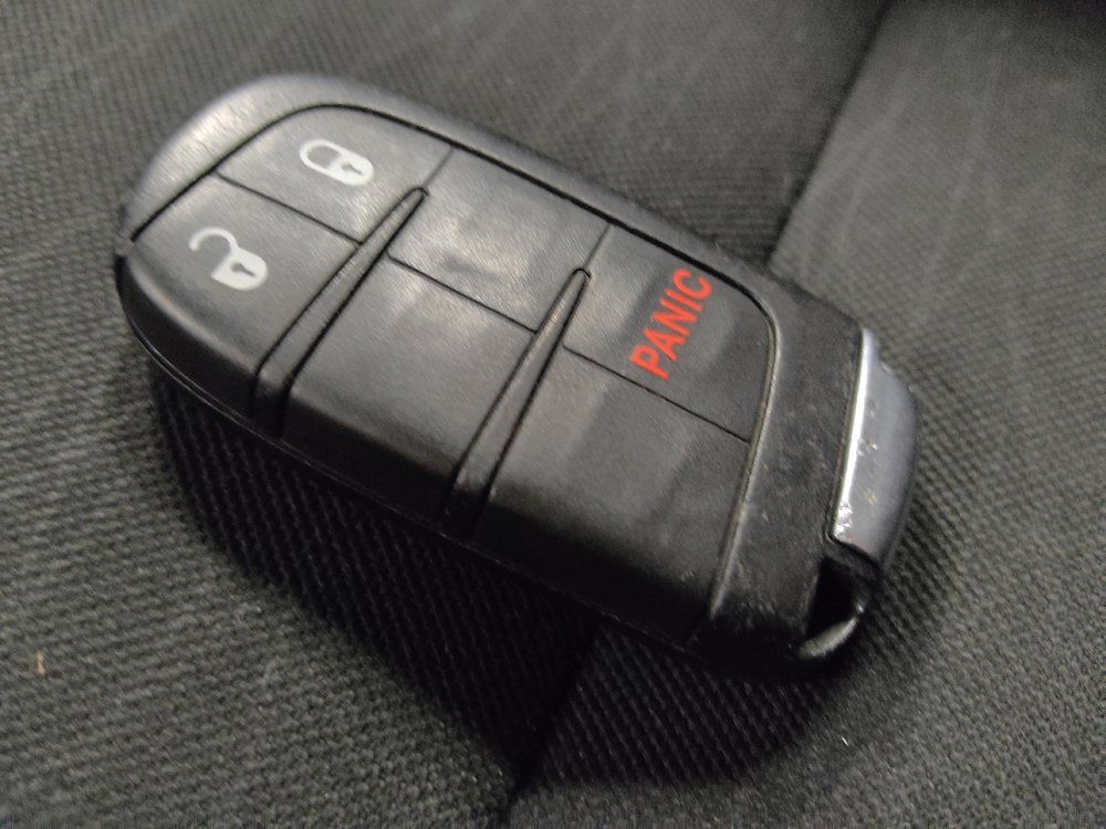 Used 2020 Dodge Durango GT w/ Blacktop Package RWD image 32