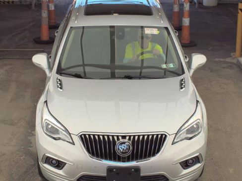 Used 2018 Buick Envision Premium w/ Driver Confidence Package AWD/4WD image 2
