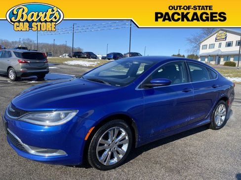 Used 2016 Chrysler 200 Limited image 3