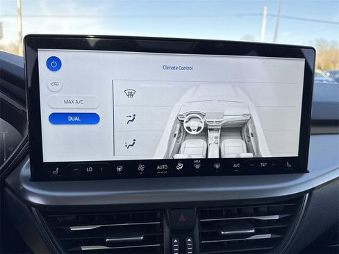 Used 2024 Ford Escape Active w/ Tech Pack #1 image 19