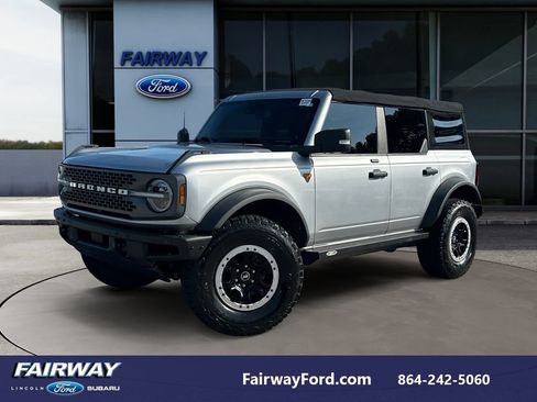 Used 2021 Ford Bronco Badlands AWD/4WD image 1