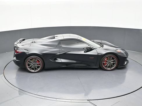 Used 2023 Chevrolet Corvette Stingray Premium Conv w/ Z51 Performance Package RWD image 53