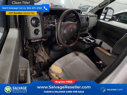 Used 2013 Ford E-150 and Econoline 150 RWD image 11