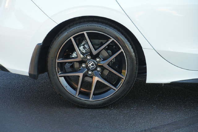 Used 2022 Honda Civic Sport Touring image 10