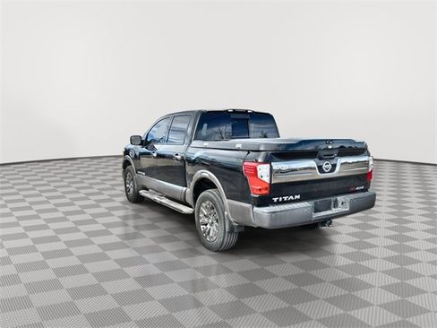 Used 2017 Nissan Titan Platinum Reserve image 6