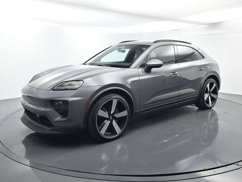 Certified 2025 Porsche Macan Electric RWD image 1