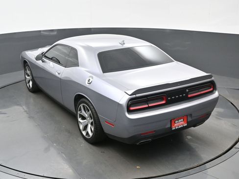 Used 2015 Dodge Challenger SXT Plus w/ Driver Convenience Group image 33