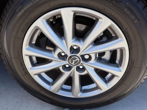 Used 2025 MAZDA CX-5 AWD 2.5 S w/ Select Package image 46